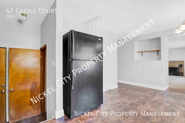 Building Photo - 47 Castle Ct