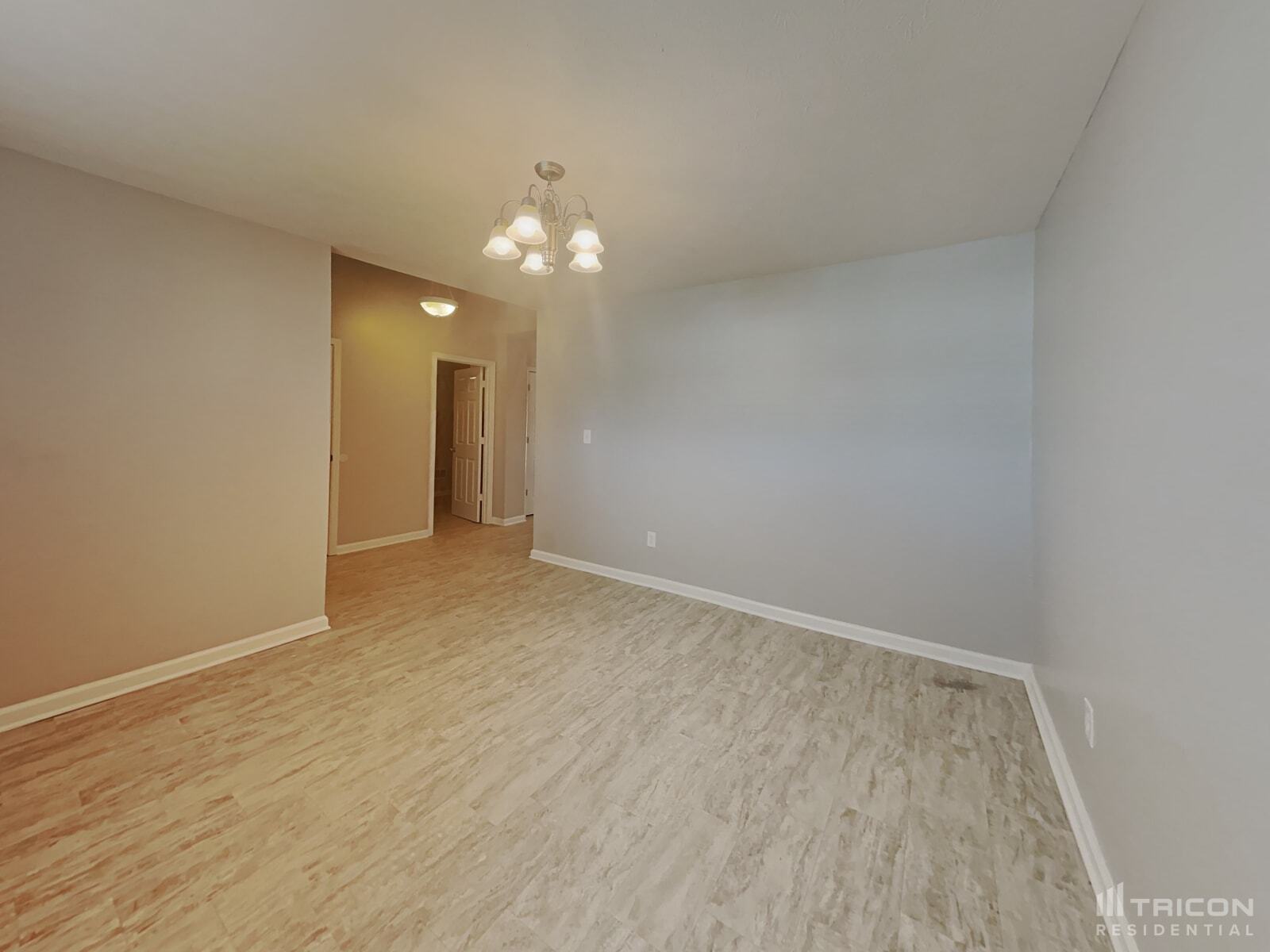 Building Photo - 5311 Tanglewood Ln