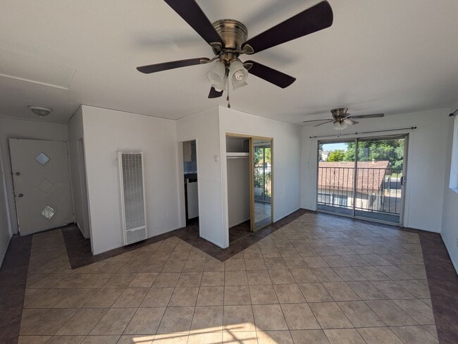 Building Photo - Studio ADU located behind a main house for...