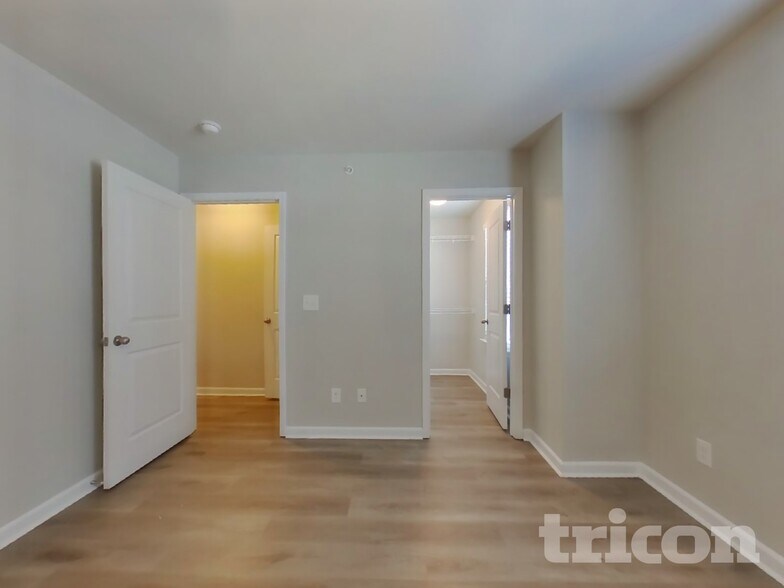 Building Photo - 309 Woodfern Ct