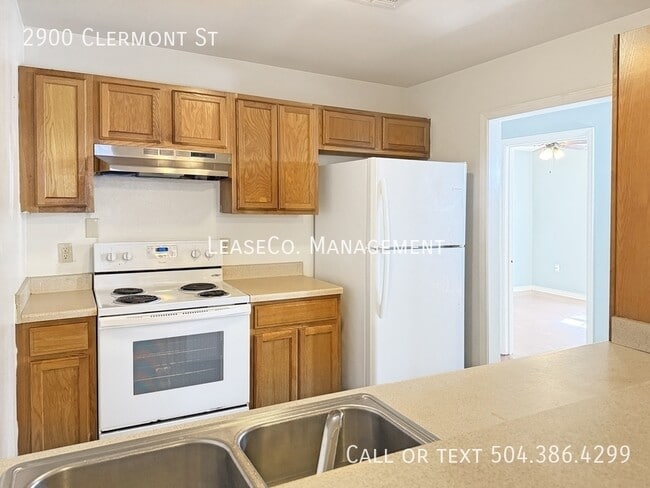 Building Photo - 2900 Clermont St