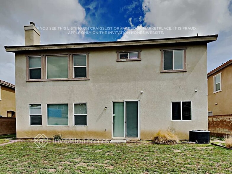 Building Photo - 44027 42nd St W