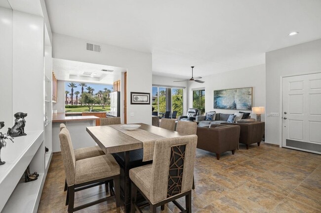 Building Photo - 48 Pebble Beach Dr