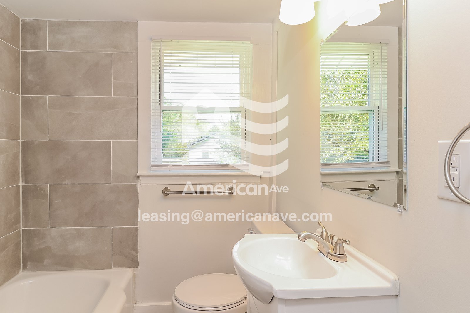 Building Photo - 101 Spruce St