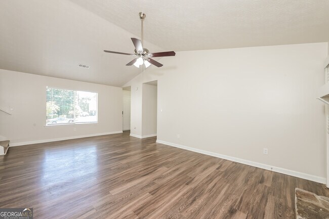 Building Photo - 3417 Little Beth Ct