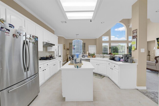 Building Photo - 1522 Meadowstar Dr