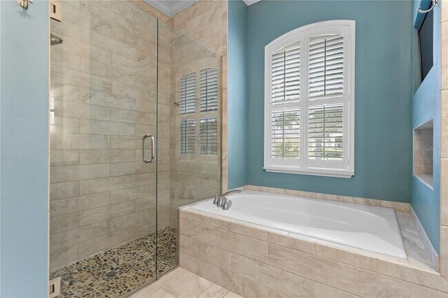 Building Photo - 1393 Stanfield Cove