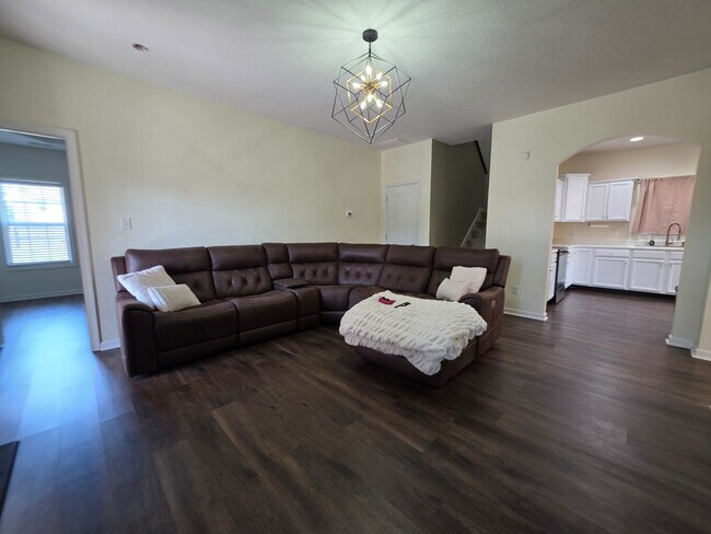Building Photo - Spacious Carolina Forest Beauty with First-Floor Primary Suite & Community Pool