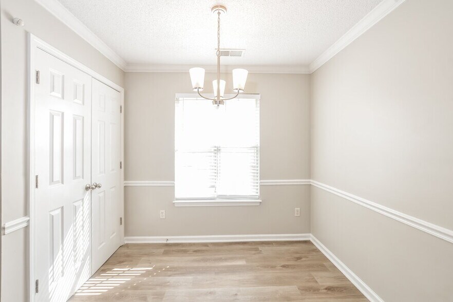 Building Photo - 1153 Cross Valley Cove