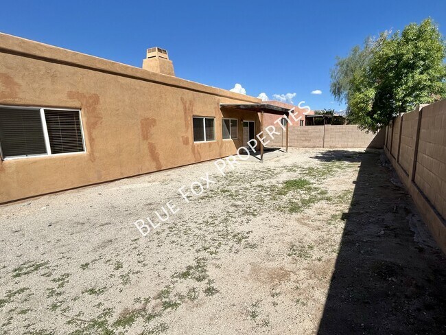 Building Photo - 5459 W Mosquito Dr