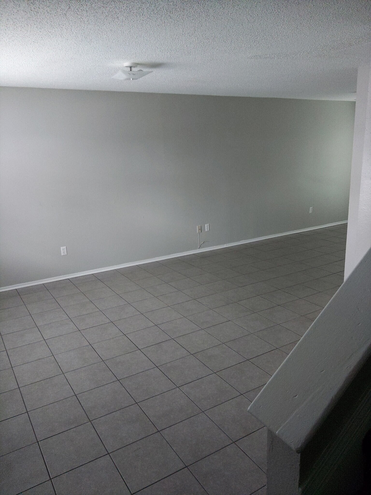 Building Photo - 110 Omega St