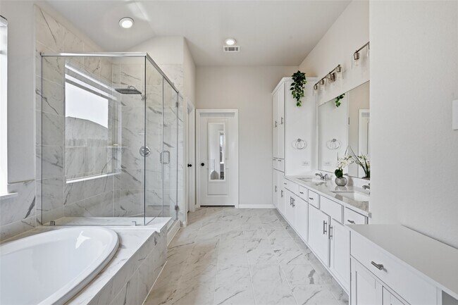 Building Photo - 31327 Sellers Terrace Dr