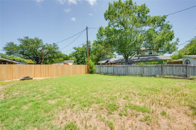 Building Photo - 1813 Ohlen Rd