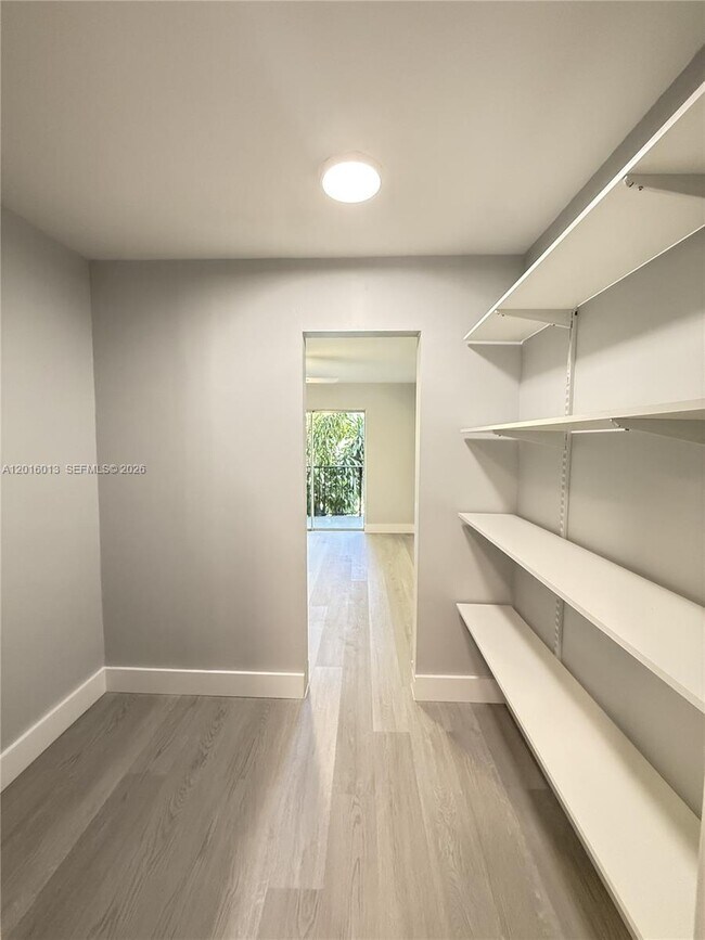 Building Photo - 8500 SW 109th Ave