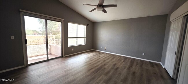 Building Photo - 16851 S 20th Way