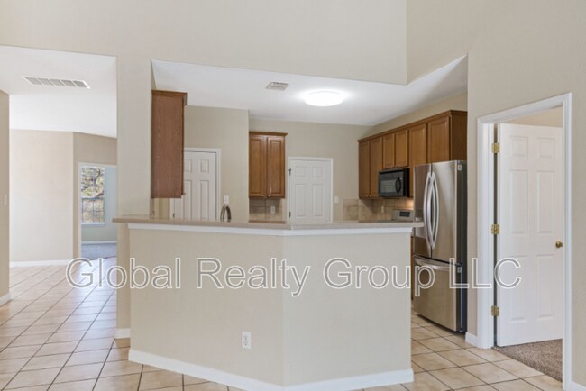 Building Photo - 20418 Cliff Park Ln