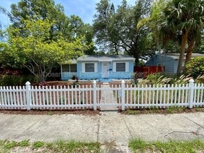 Building Photo - 740 52nd Ave N