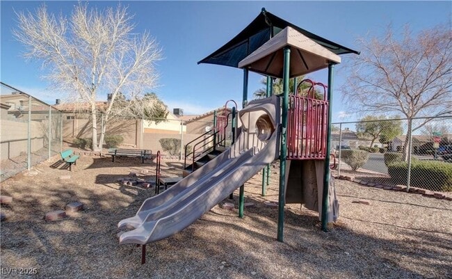 Building Photo - 5250 Panguitch Dr