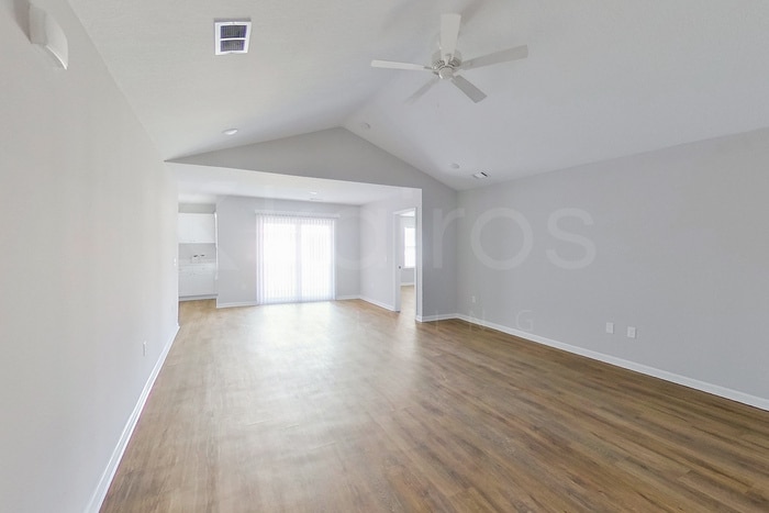 Building Photo - 104 Cottage Grove Rd