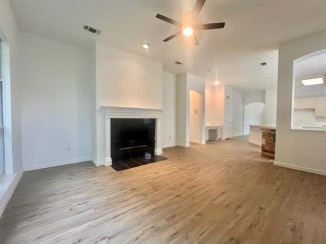Building Photo - 2916 Dover Dr