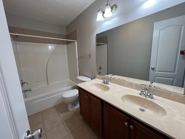 Building Photo - Gorgeous Westgate Home with Access to Community Amenities