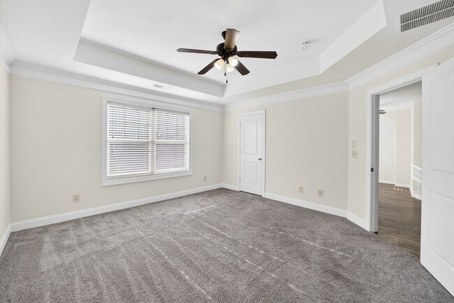 Building Photo - 269 Privet Cir