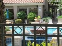 Building Photo - Condo with Mountain Views in Beautiful Portofino!