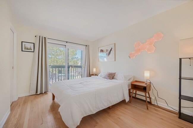 Building Photo - 3015 Edison Ct