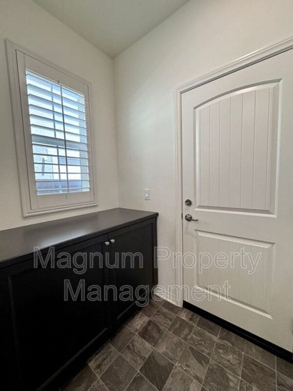 Building Photo - 29357 Caravel Dr