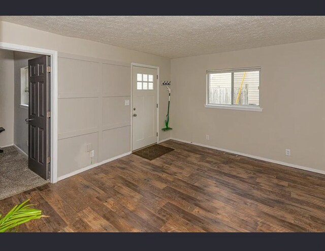 Building Photo - 630 S 15th St