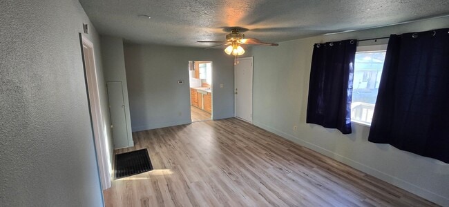 Building Photo - 1528 Wilford Ave