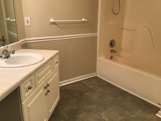 Building Photo - 101 Two Gait Ln