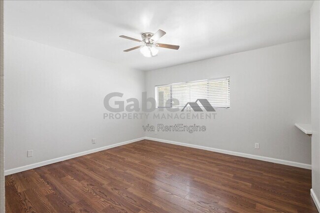 Building Photo - 23554 Newhall Ave