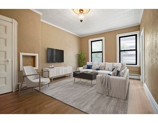 Primary Photo - 58 Charles St S