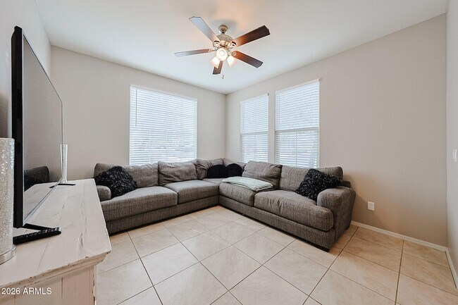 Building Photo - 17717 W Mandalay Ln