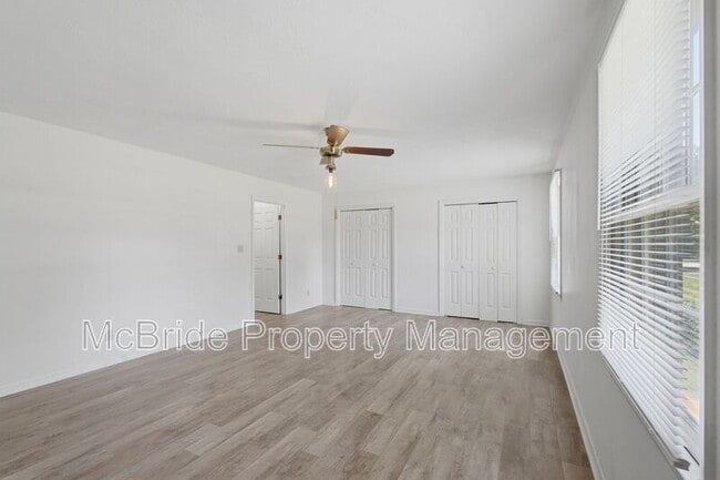 Building Photo - 5182 Bluegrass Trail