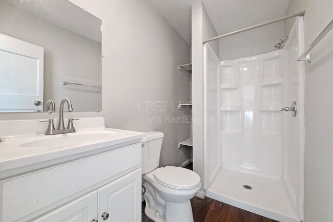 Building Photo - 3420 W Muhammad Ali Blvd