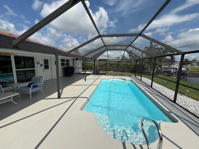 Building Photo - 1425 Appian Dr