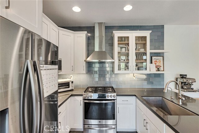 Building Photo - 922 S Country Glen Way