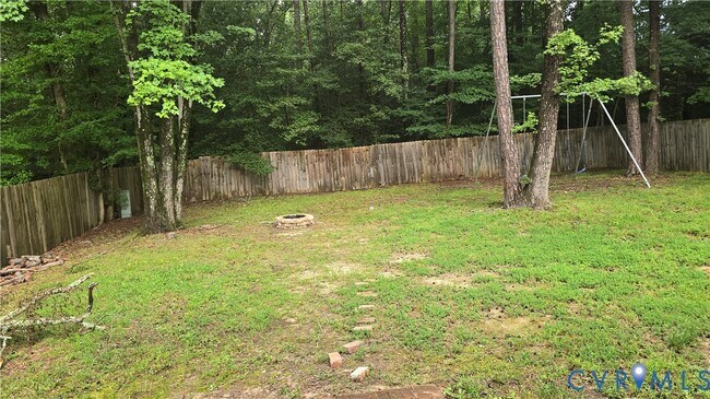 Building Photo - 500 Marbleridge Rd