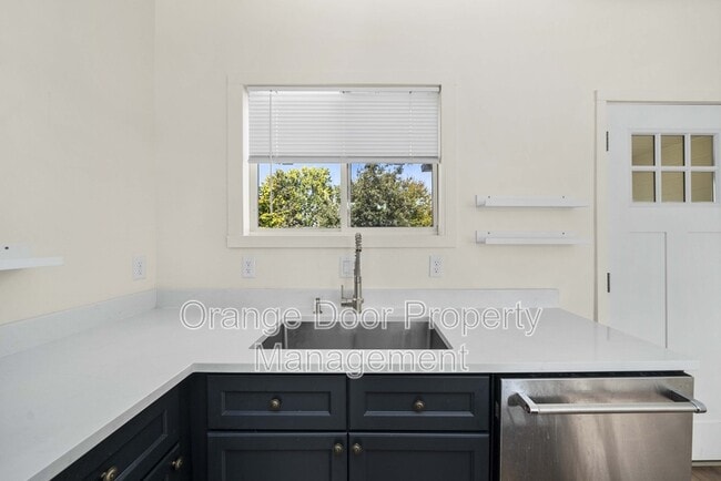 Building Photo - 5101 N 45th St