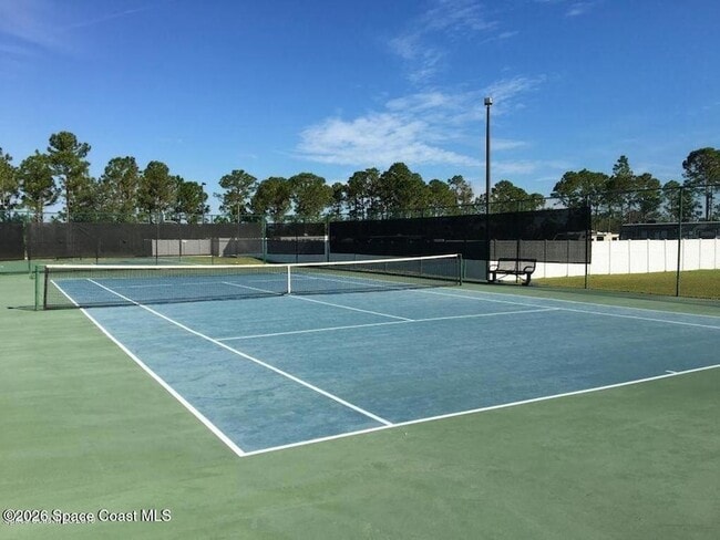 Building Photo - 514 Old Country