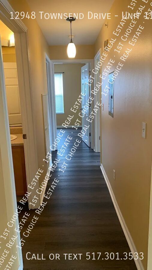 Building Photo - 12948 Townsend Dr