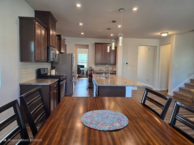 Building Photo - Huge 5 Bedroom / 4.5 Bathroom North Charlotte