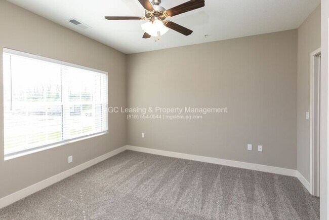 Building Photo - LUXURY LIVING AT BRIGHTON CROSSING, 1ST Floor - North of the River