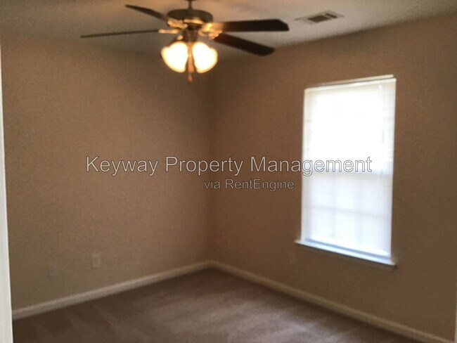 Building Photo - 306 Brock Ln