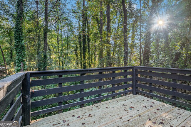 Building Photo - 147 Park Ridge Ct