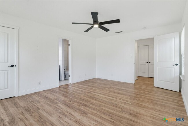 Building Photo - 4117 Cripple Creek Dr