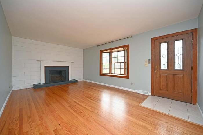 Building Photo - 1209 Oriole Ct