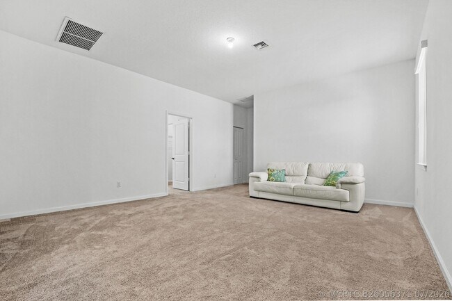 Building Photo - 1826 Lake Cove Dr